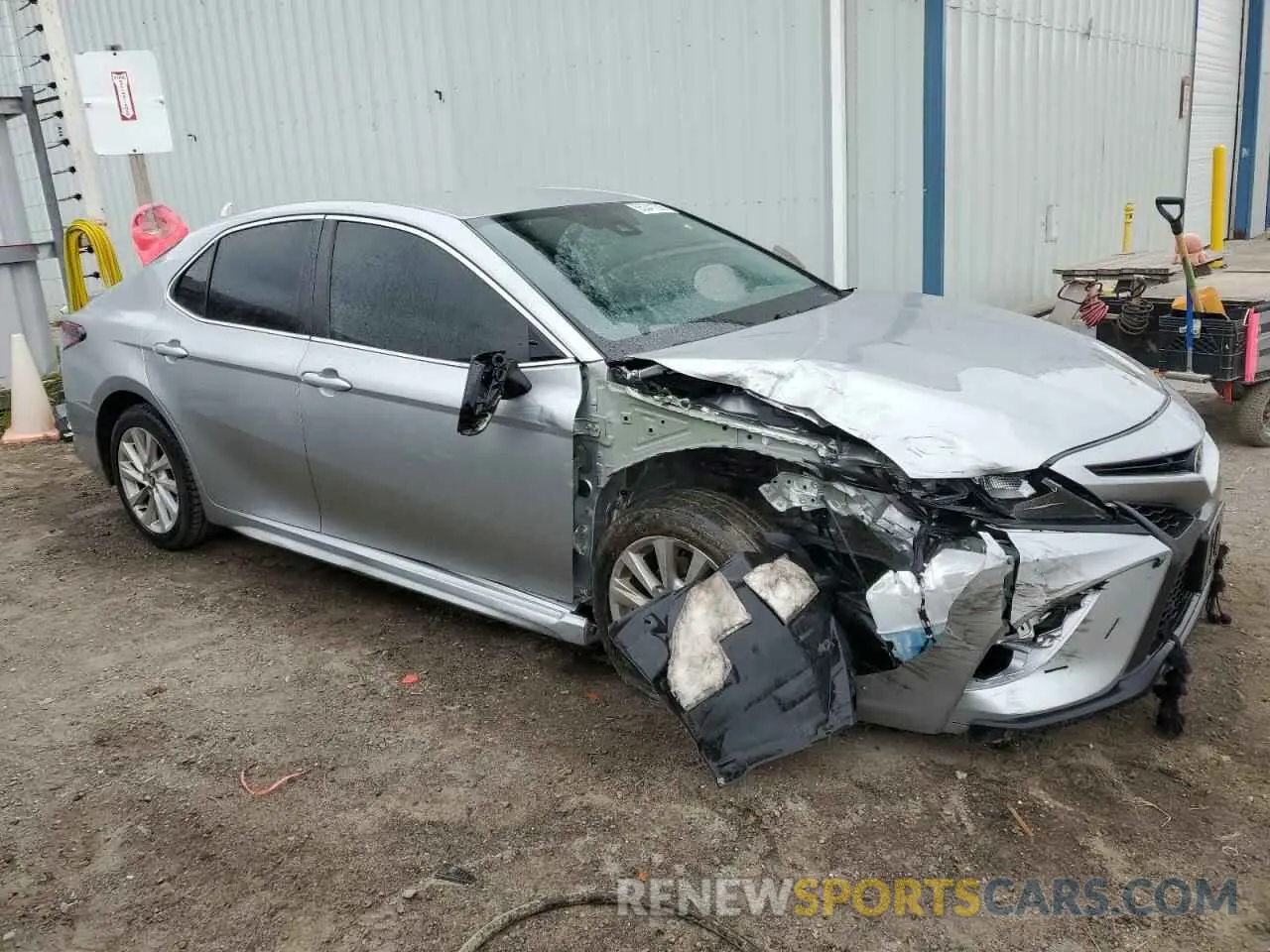 4 Photograph of a damaged car 4T1G11AK6MU488706 TOYOTA CAMRY 2021