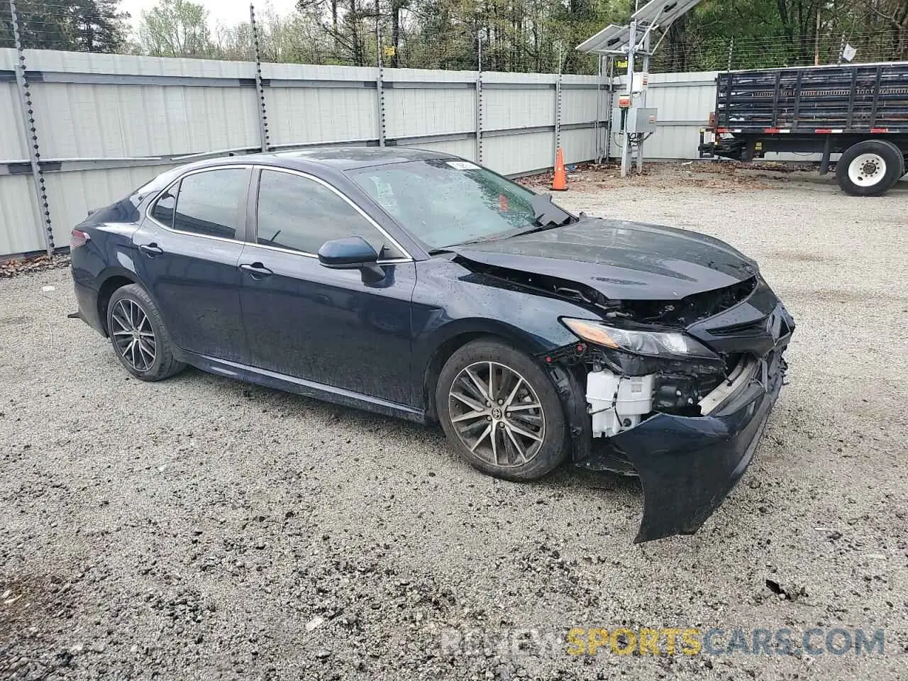 4 Photograph of a damaged car 4T1G11AK6MU491914 TOYOTA CAMRY 2021