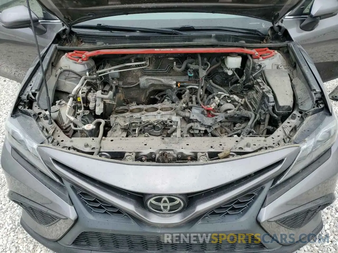 11 Photograph of a damaged car 4T1G11AK6MU513104 TOYOTA CAMRY 2021