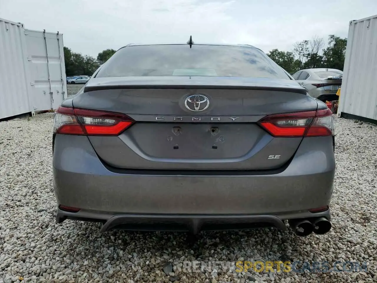 6 Photograph of a damaged car 4T1G11AK6MU513104 TOYOTA CAMRY 2021