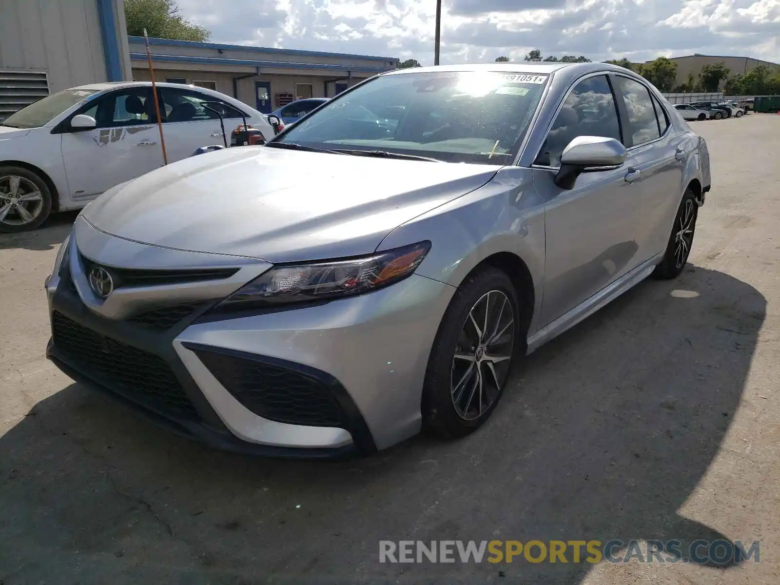 2 Photograph of a damaged car 4T1G11AK6MU514477 TOYOTA CAMRY 2021