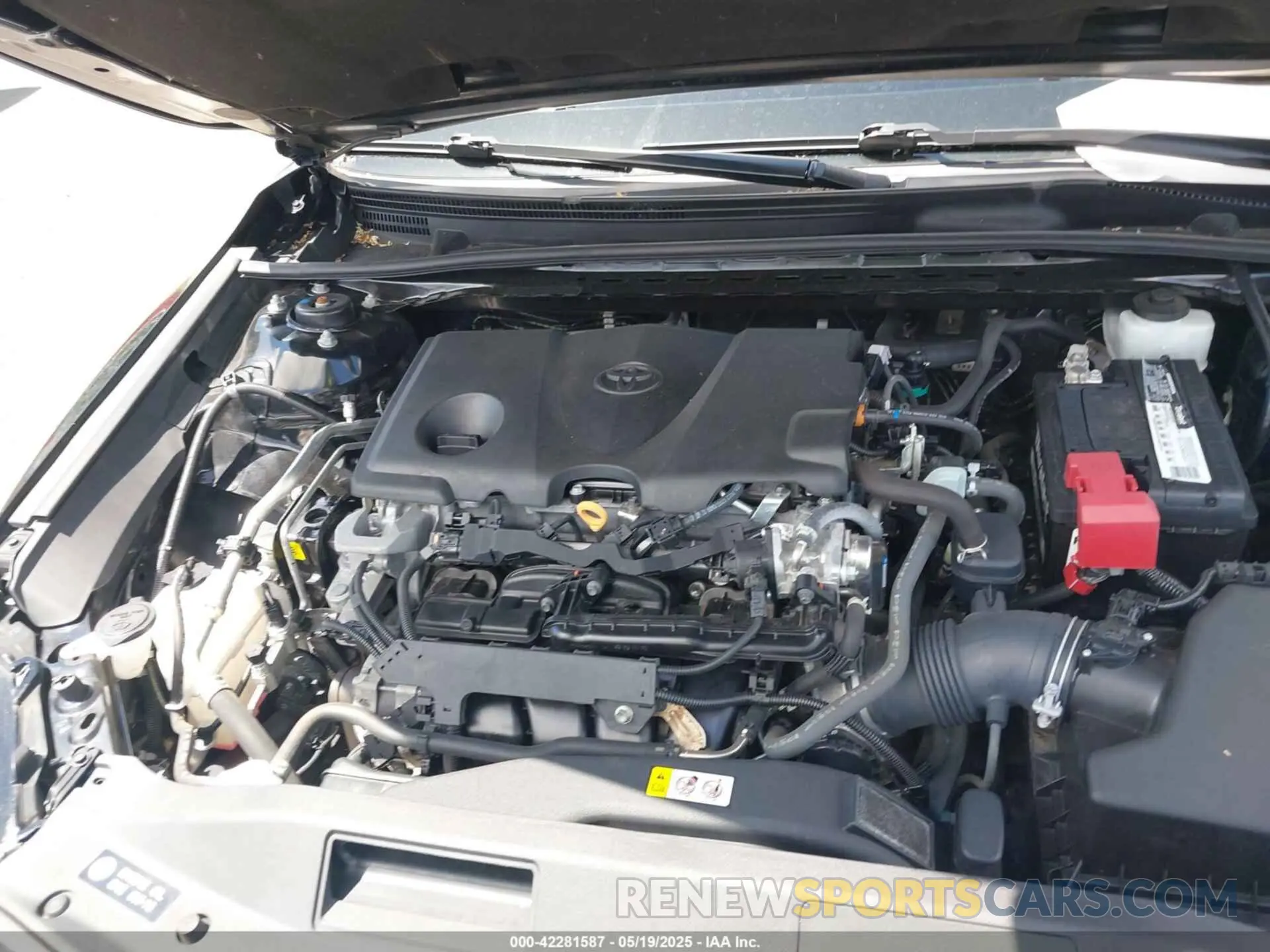 10 Photograph of a damaged car 4T1G11AK6MU516682 TOYOTA CAMRY 2021