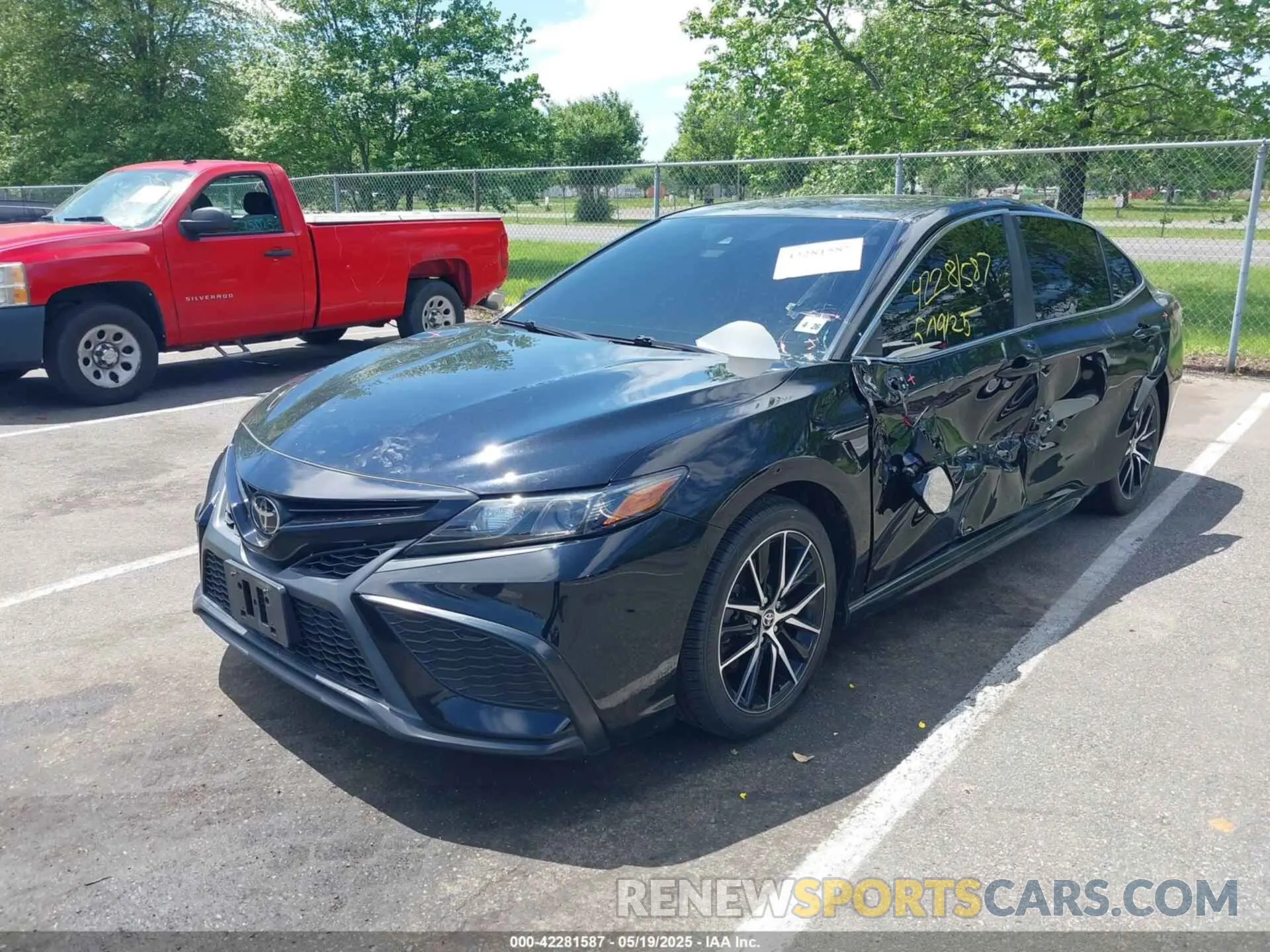 2 Photograph of a damaged car 4T1G11AK6MU516682 TOYOTA CAMRY 2021