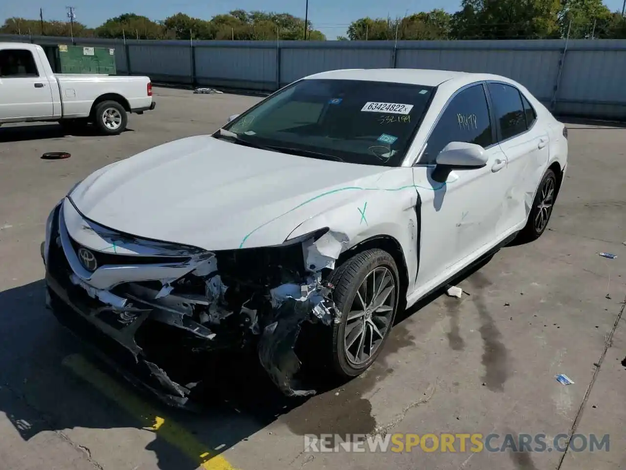 2 Photograph of a damaged car 4T1G11AK6MU532199 TOYOTA CAMRY 2021