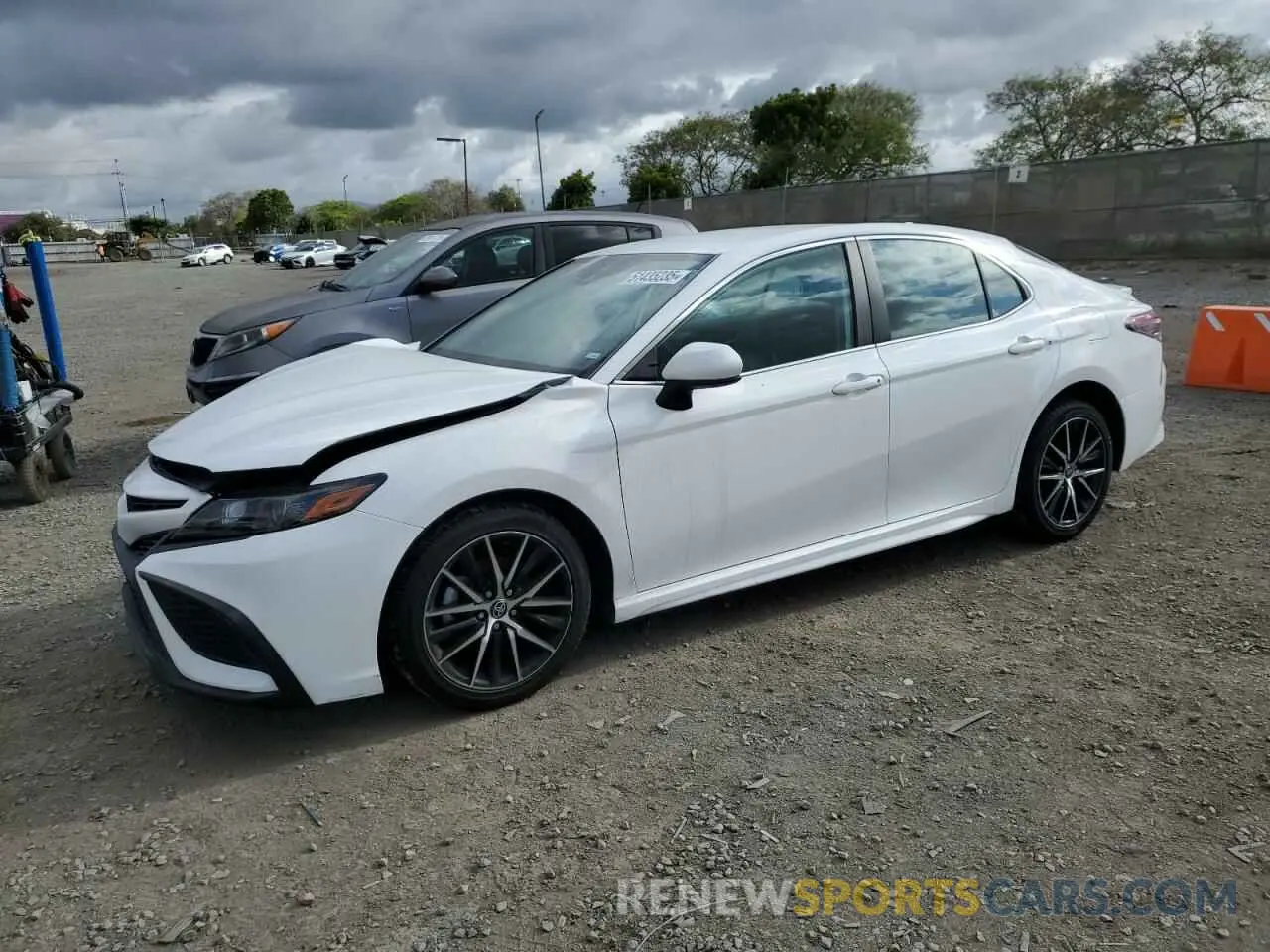 1 Photograph of a damaged car 4T1G11AK6MU539914 TOYOTA CAMRY 2021