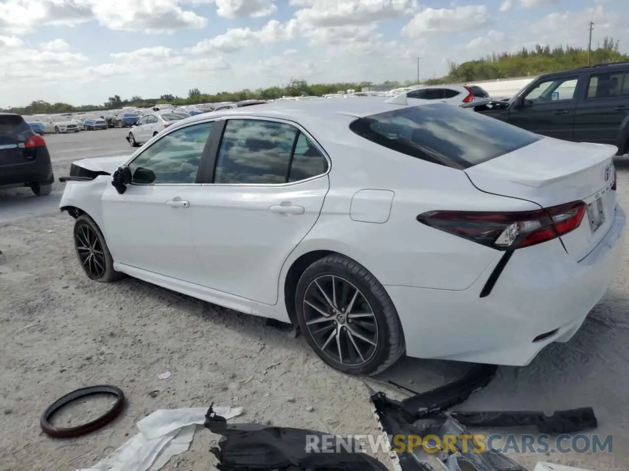 2 Photograph of a damaged car 4T1G11AK6MU548029 TOYOTA CAMRY 2021