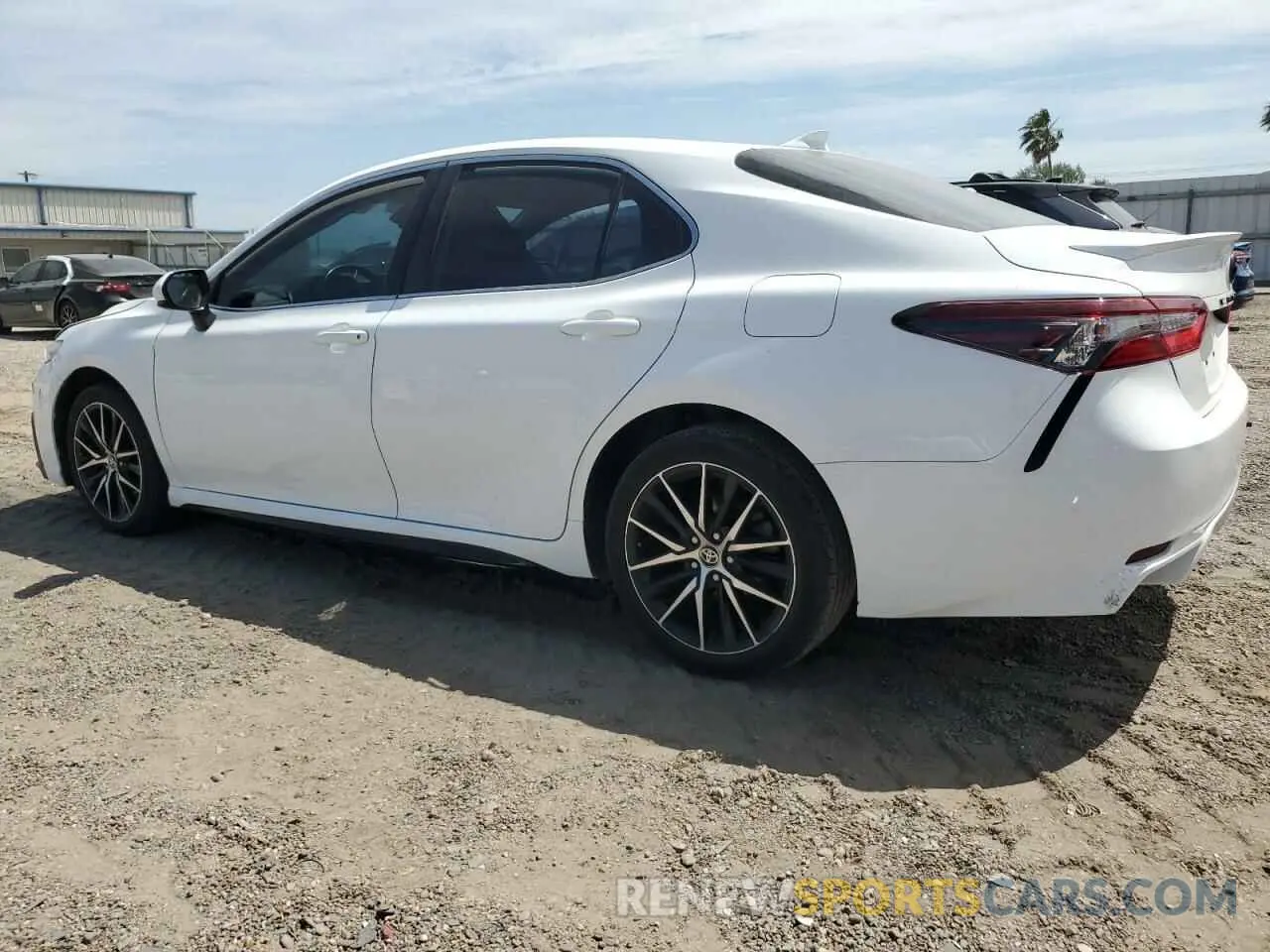 2 Photograph of a damaged car 4T1G11AK6MU550556 TOYOTA CAMRY 2021
