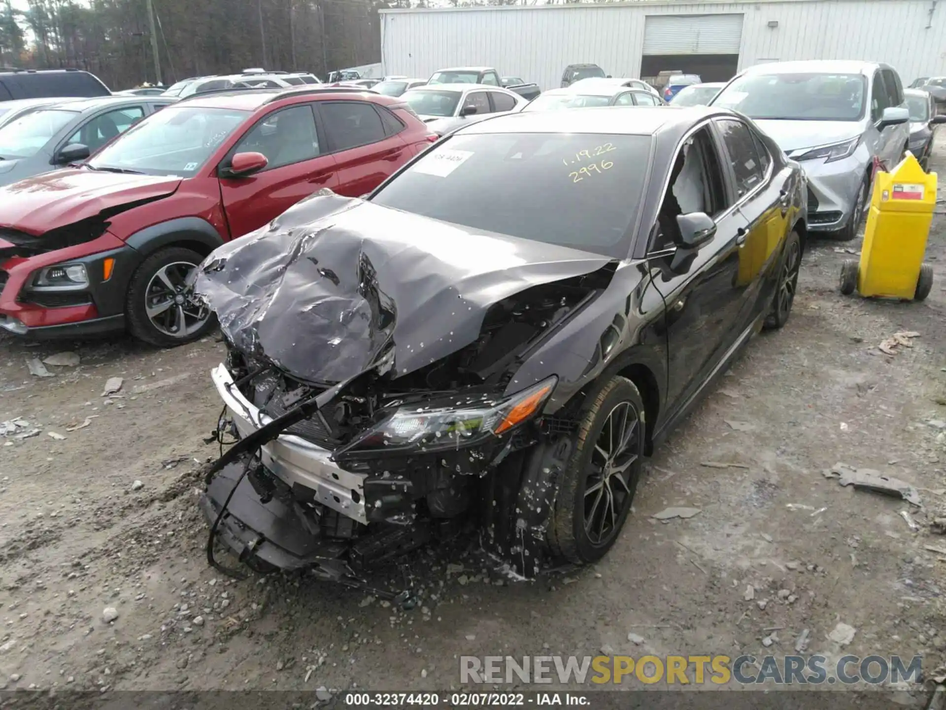 2 Photograph of a damaged car 4T1G11AK6MU562996 TOYOTA CAMRY 2021