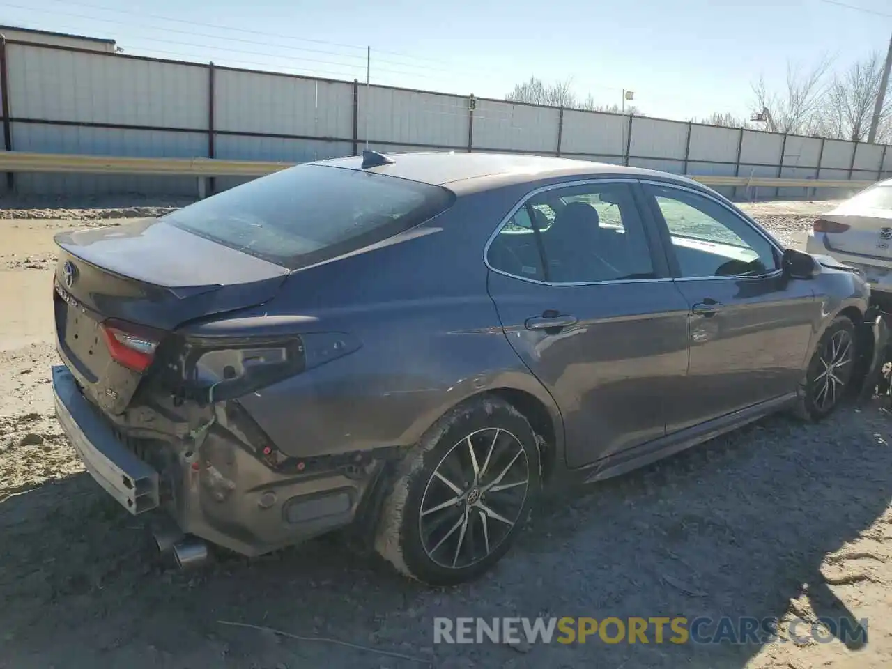 3 Photograph of a damaged car 4T1G11AK6MU586019 TOYOTA CAMRY 2021