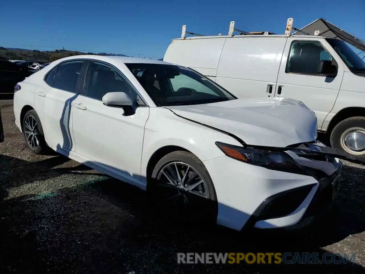 4 Photograph of a damaged car 4T1G11AK6MU593715 TOYOTA CAMRY 2021