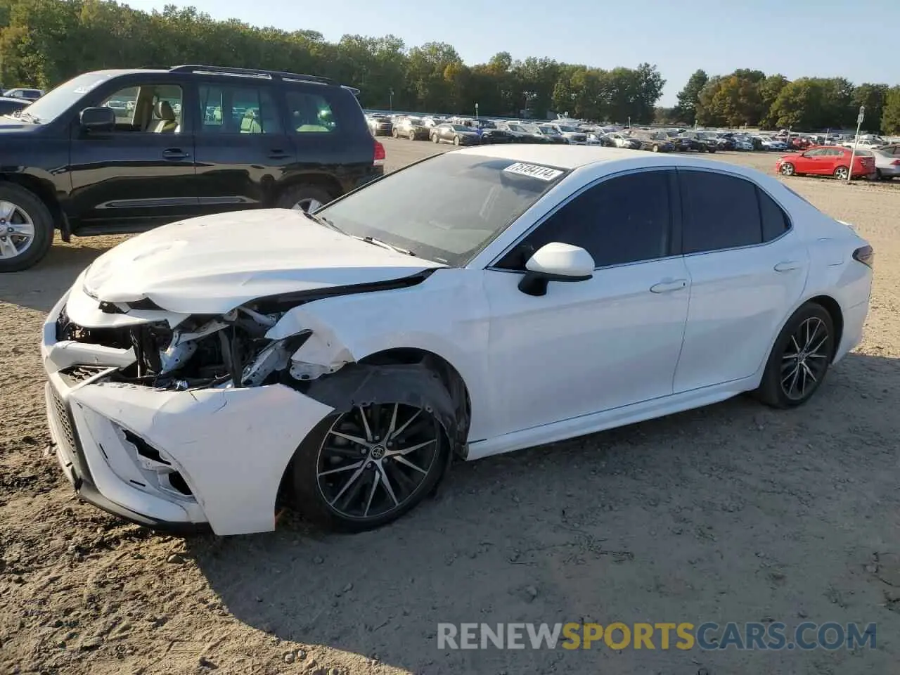 1 Photograph of a damaged car 4T1G11AK6MU594489 TOYOTA CAMRY 2021