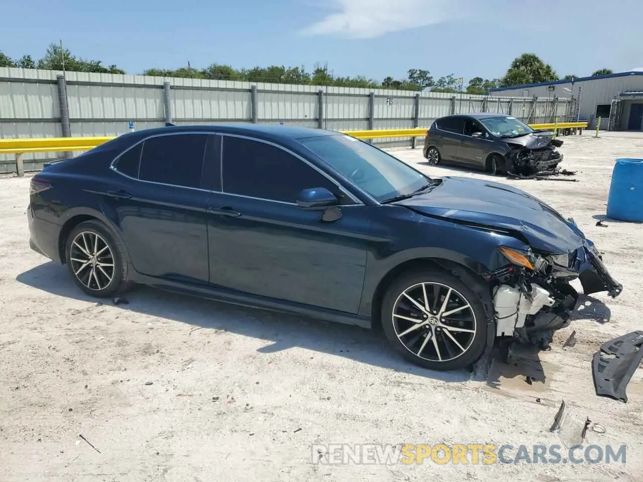 4 Photograph of a damaged car 4T1G11AK7MU406420 TOYOTA CAMRY 2021