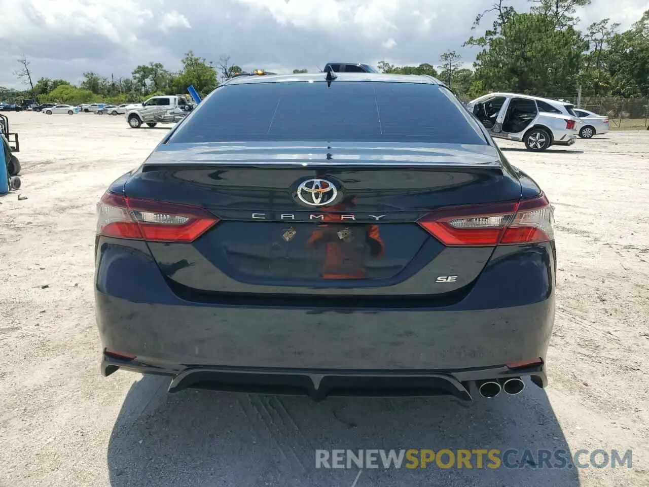 6 Photograph of a damaged car 4T1G11AK7MU406420 TOYOTA CAMRY 2021