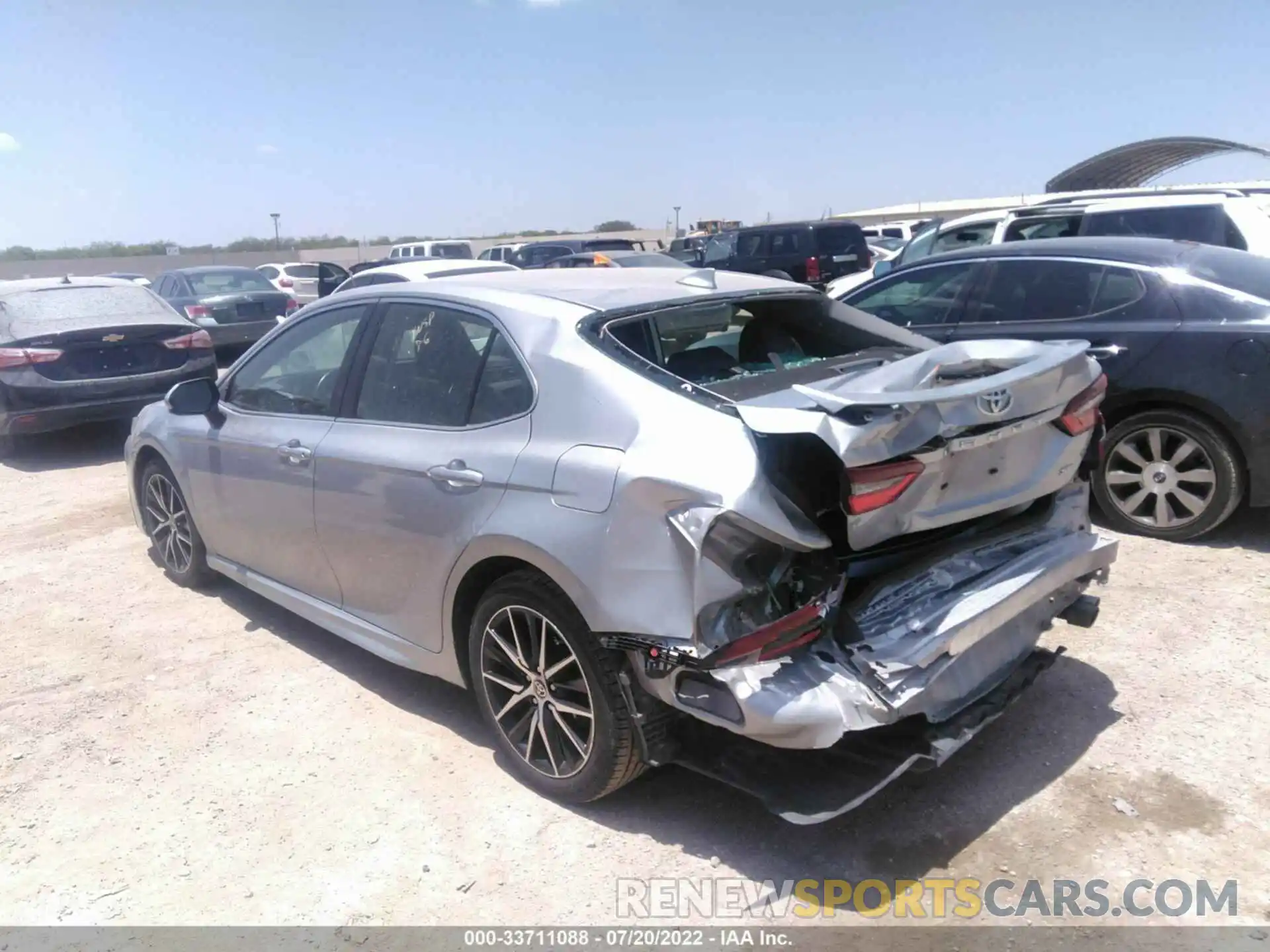 3 Photograph of a damaged car 4T1G11AK7MU414517 TOYOTA CAMRY 2021