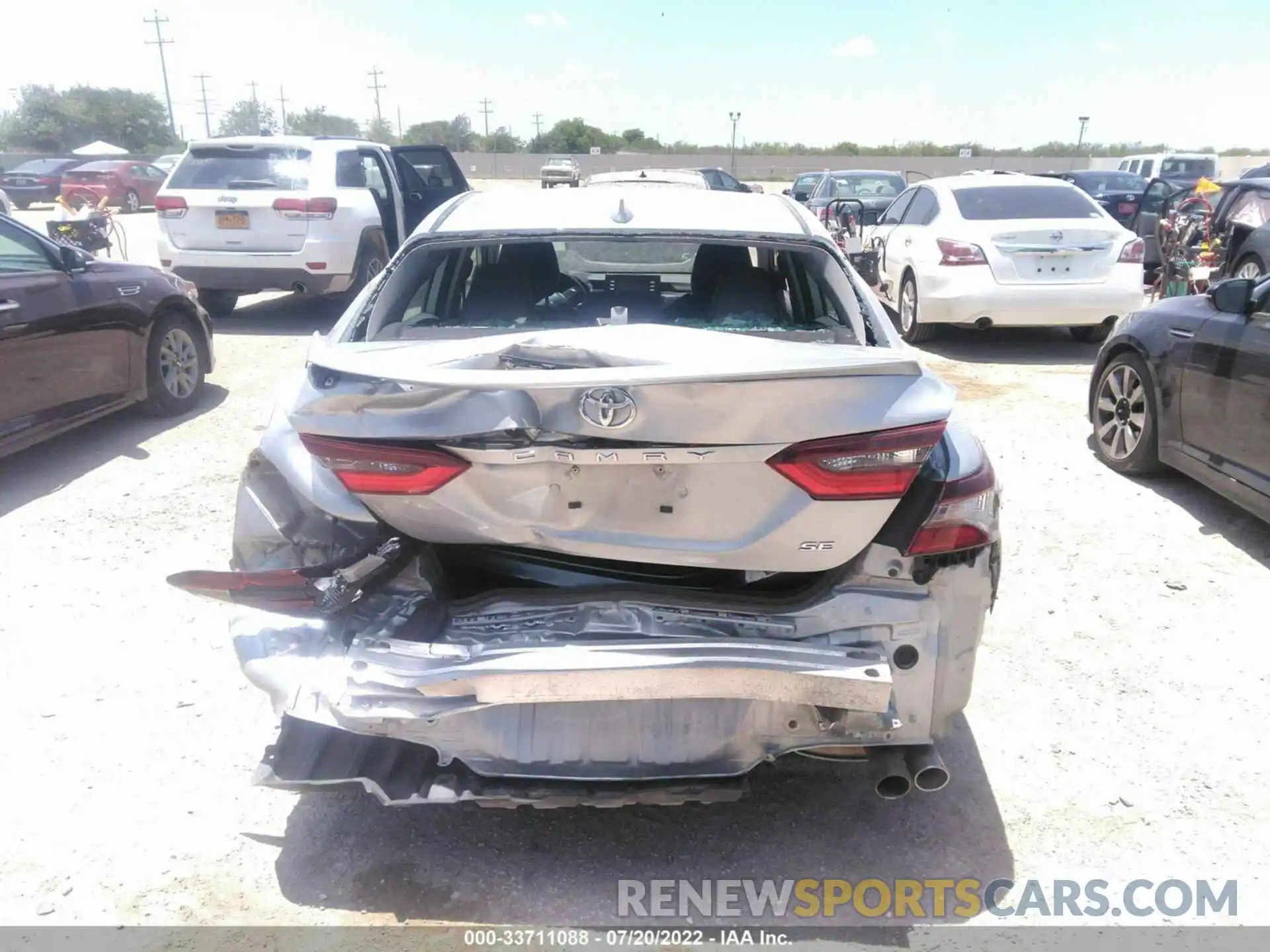 6 Photograph of a damaged car 4T1G11AK7MU414517 TOYOTA CAMRY 2021