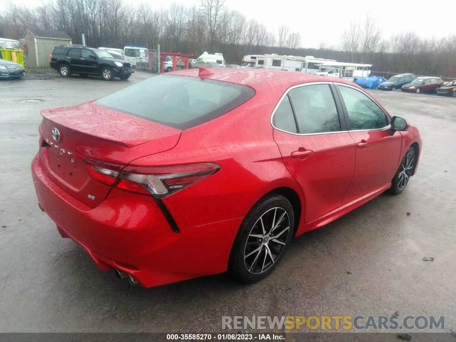 4 Photograph of a damaged car 4T1G11AK7MU415196 TOYOTA CAMRY 2021