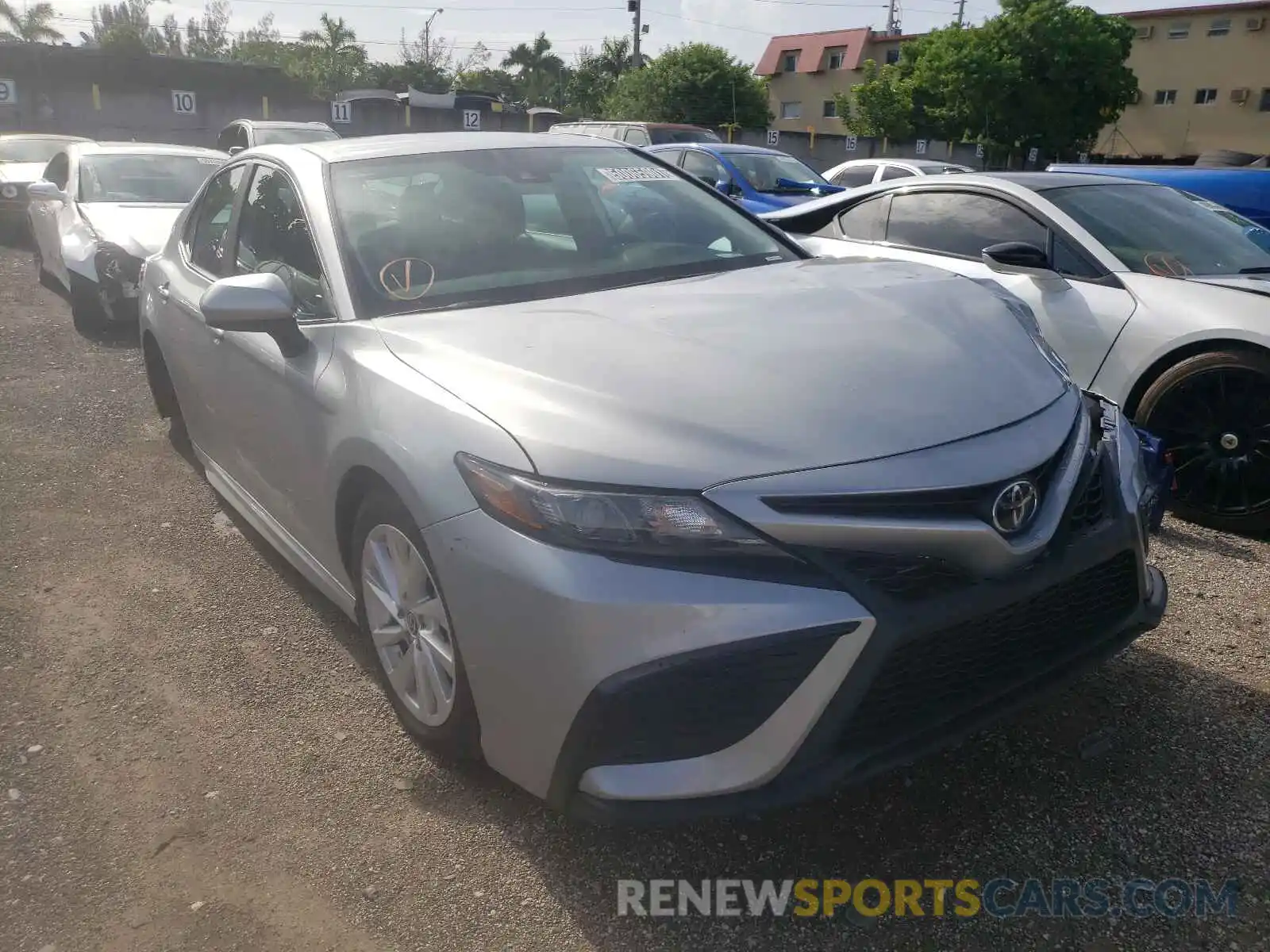 1 Photograph of a damaged car 4T1G11AK7MU419491 TOYOTA CAMRY 2021