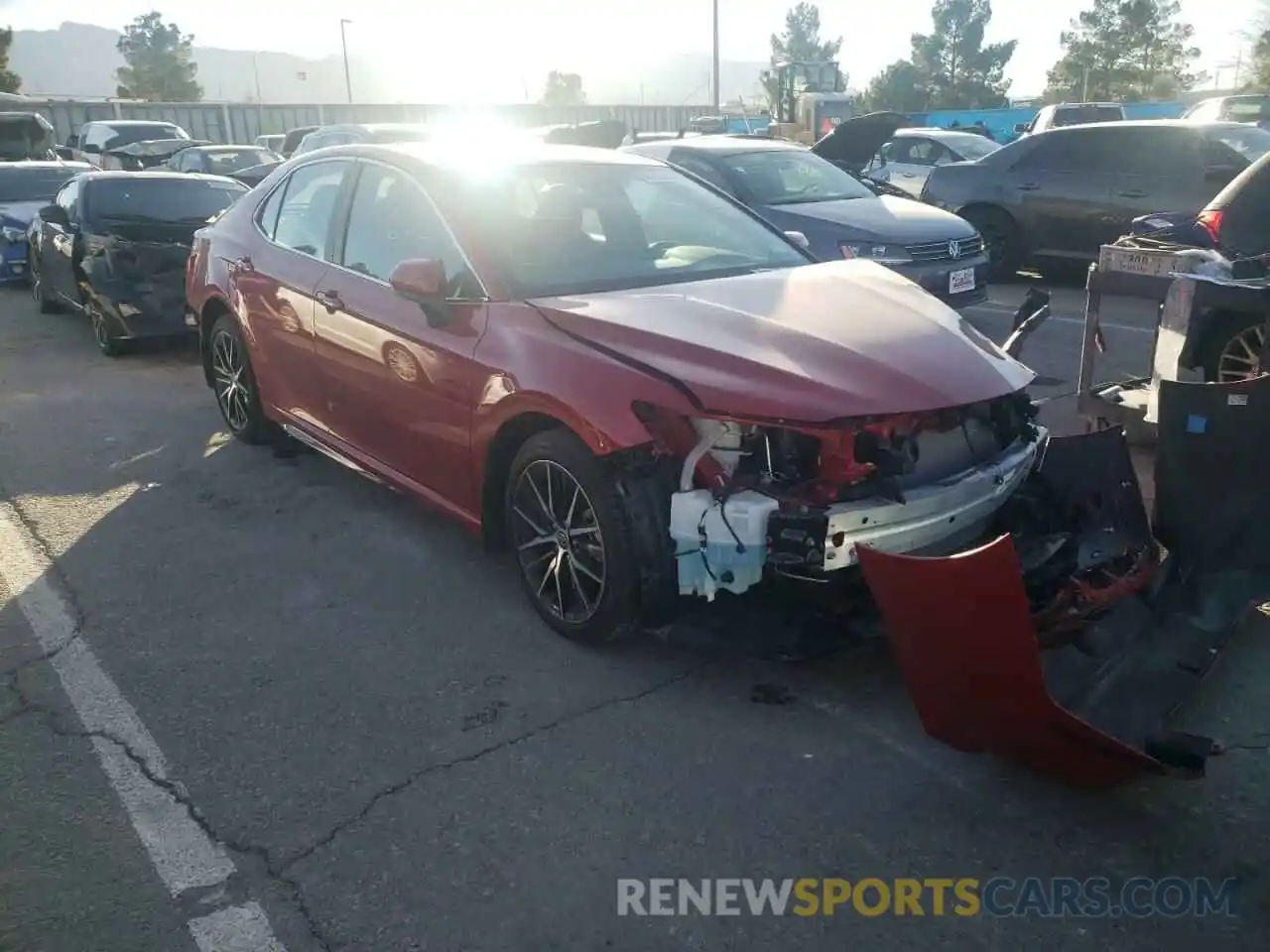 1 Photograph of a damaged car 4T1G11AK7MU424027 TOYOTA CAMRY 2021