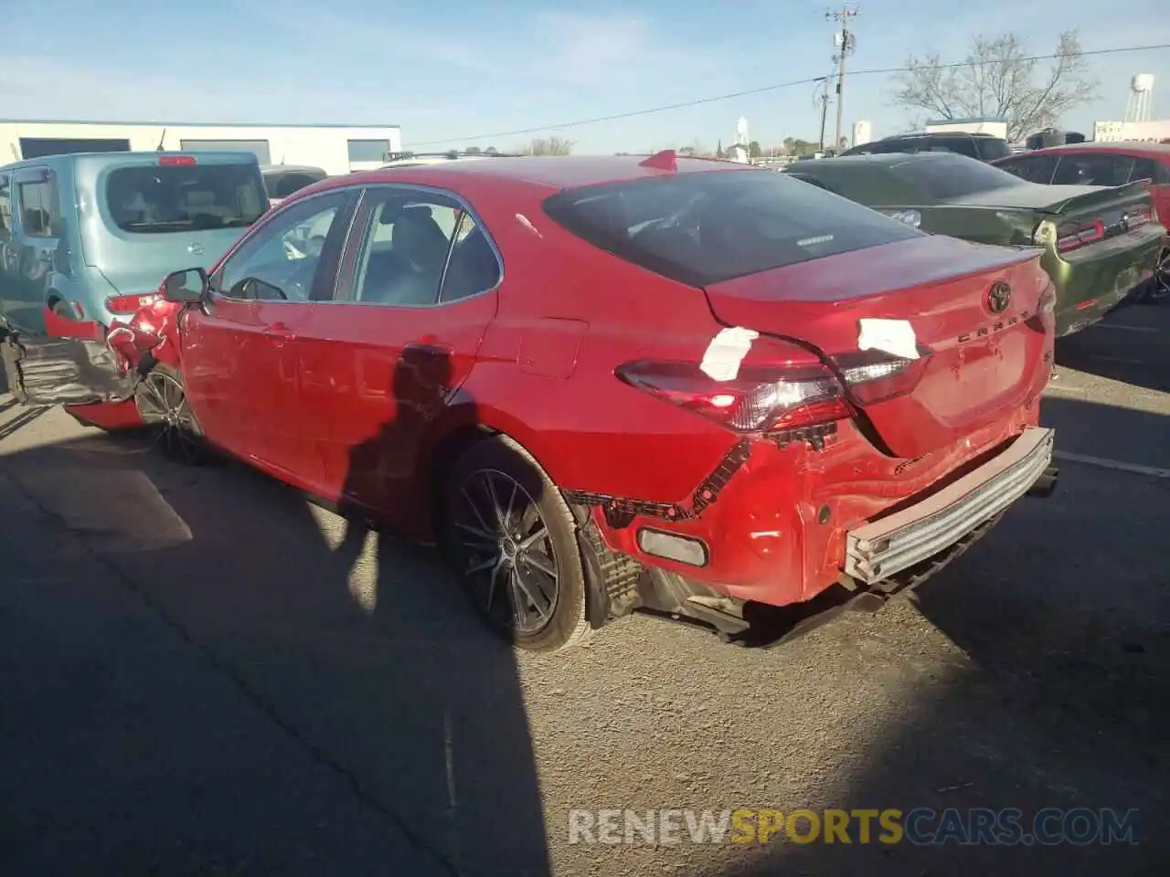 3 Photograph of a damaged car 4T1G11AK7MU424027 TOYOTA CAMRY 2021