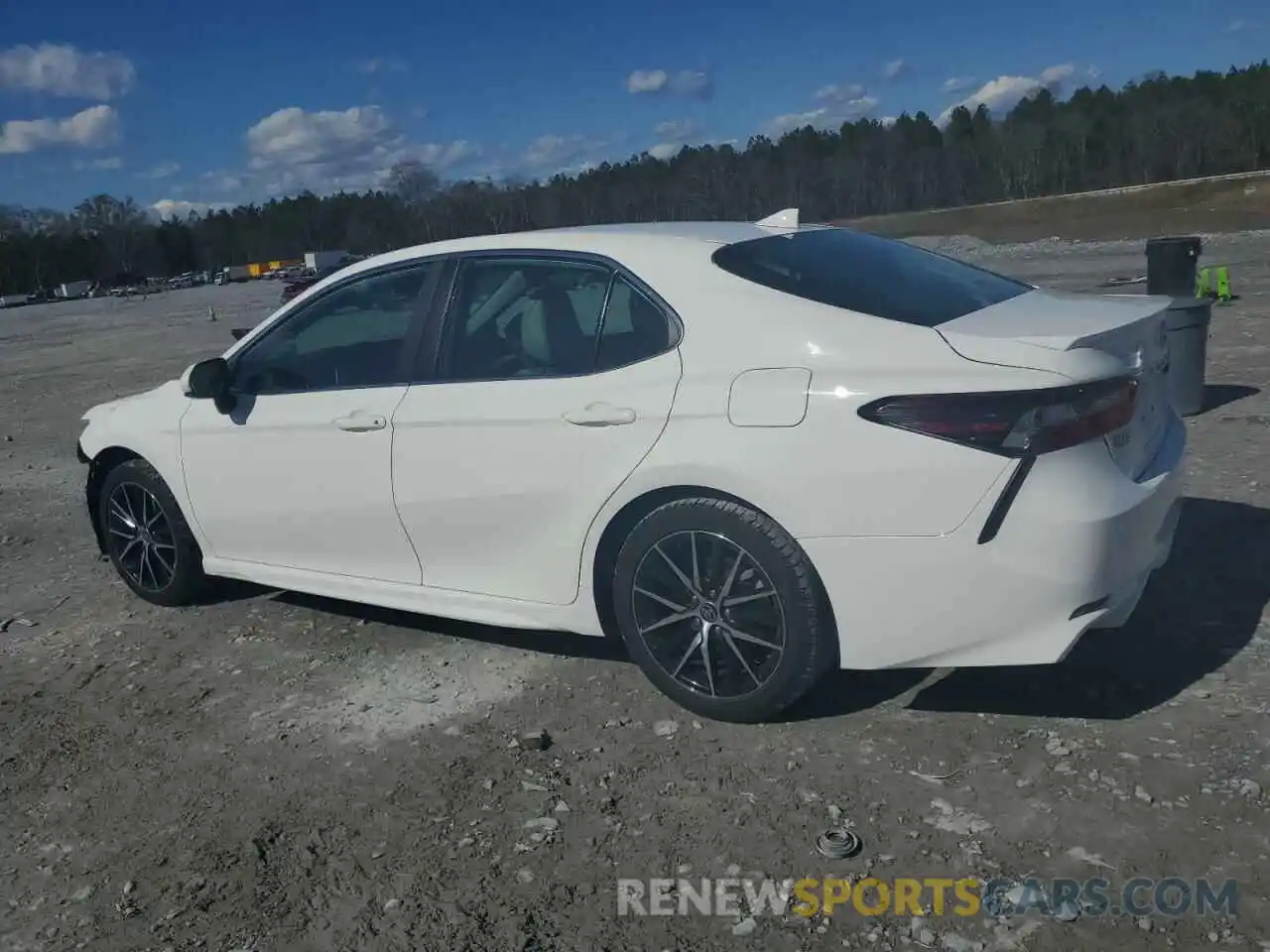 2 Photograph of a damaged car 4T1G11AK7MU425999 TOYOTA CAMRY 2021