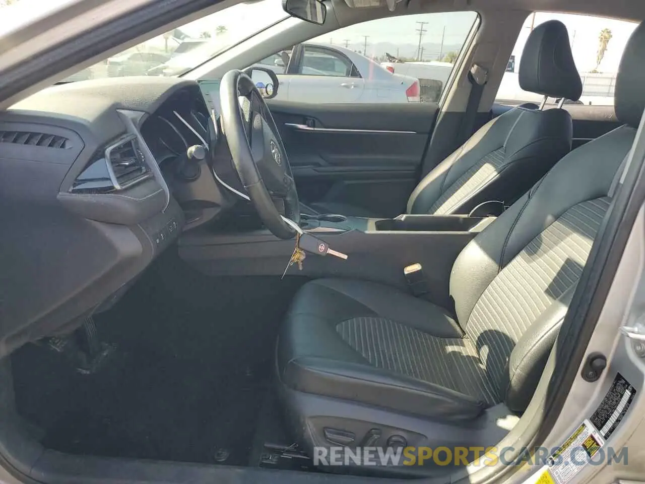 7 Photograph of a damaged car 4T1G11AK7MU426859 TOYOTA CAMRY 2021