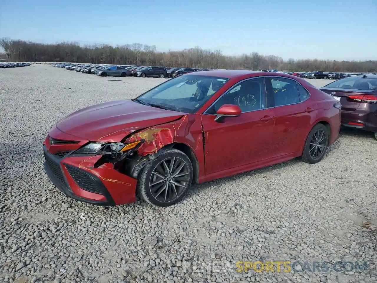 1 Photograph of a damaged car 4T1G11AK7MU439661 TOYOTA CAMRY 2021