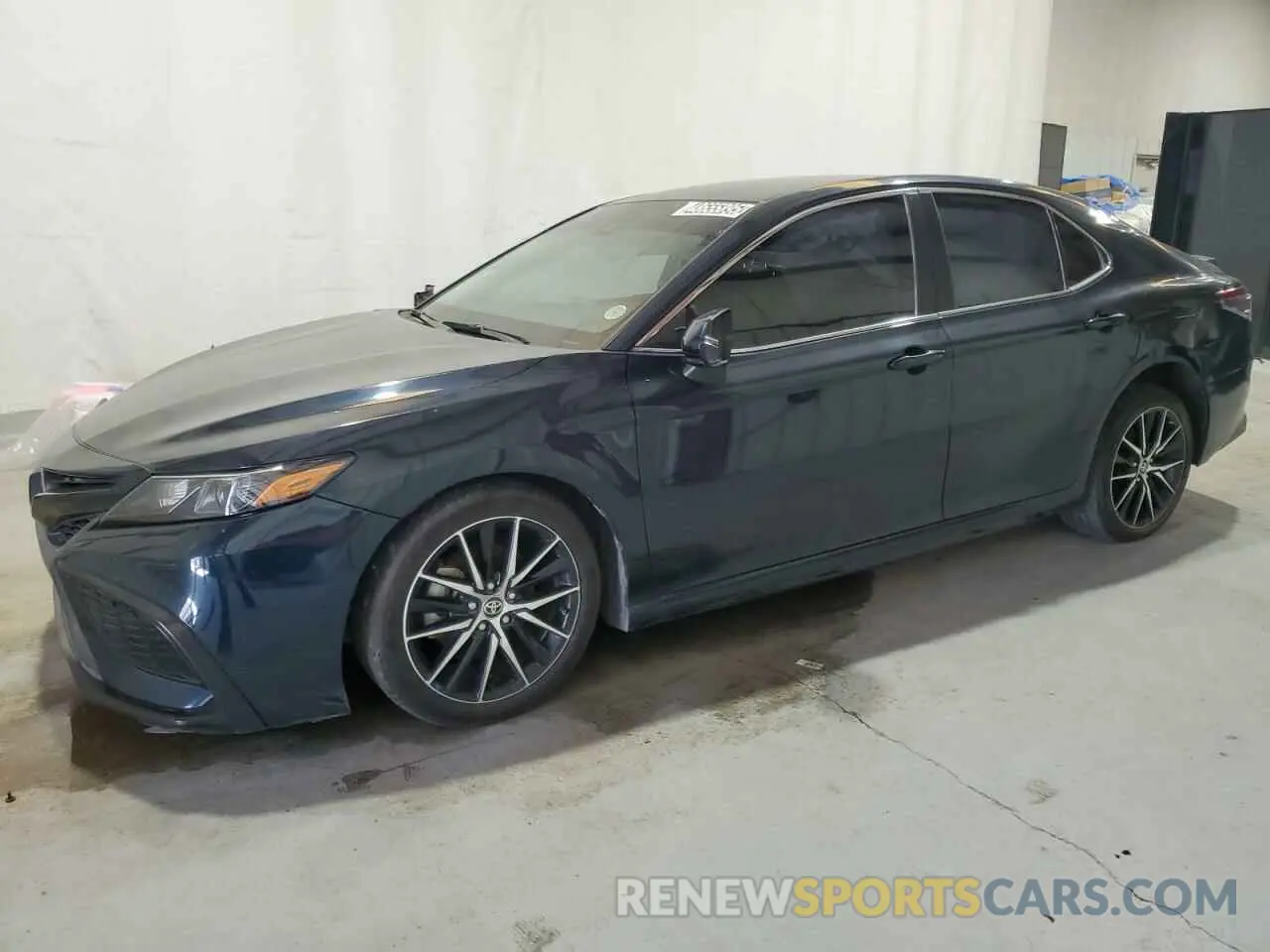 1 Photograph of a damaged car 4T1G11AK7MU450420 TOYOTA CAMRY 2021