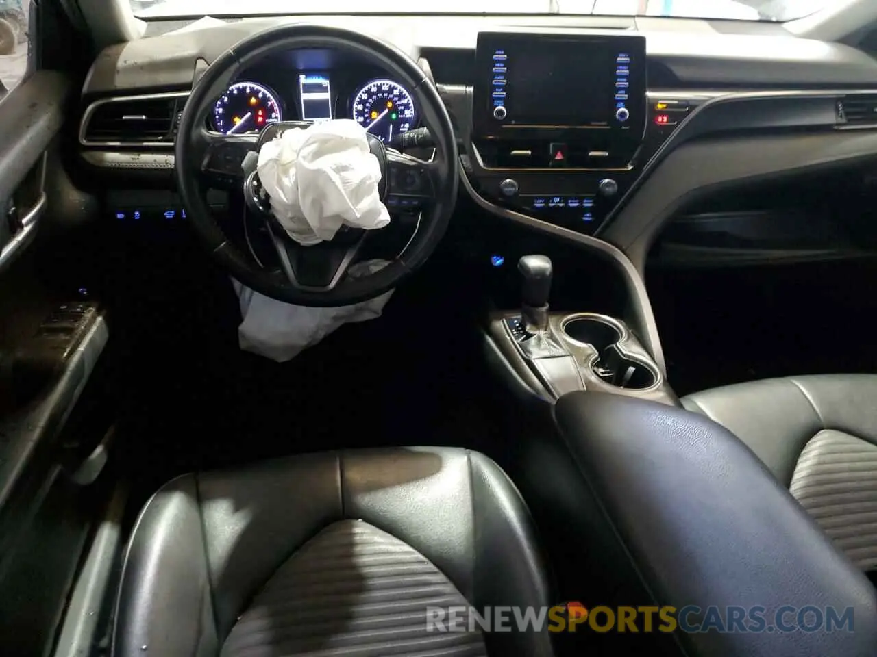 8 Photograph of a damaged car 4T1G11AK7MU450420 TOYOTA CAMRY 2021