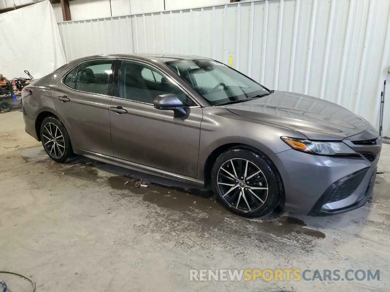 4 Photograph of a damaged car 4T1G11AK7MU453222 TOYOTA CAMRY 2021