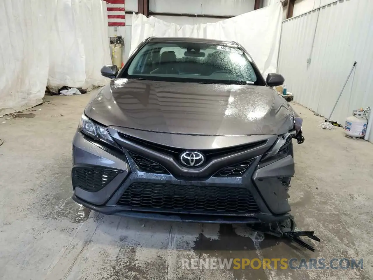 5 Photograph of a damaged car 4T1G11AK7MU453222 TOYOTA CAMRY 2021