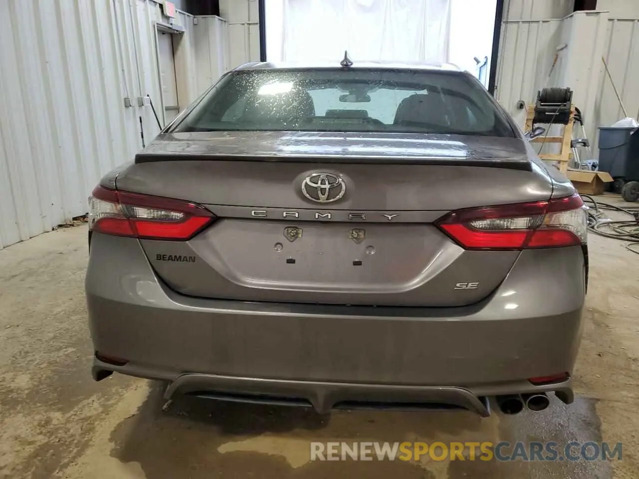 6 Photograph of a damaged car 4T1G11AK7MU453222 TOYOTA CAMRY 2021