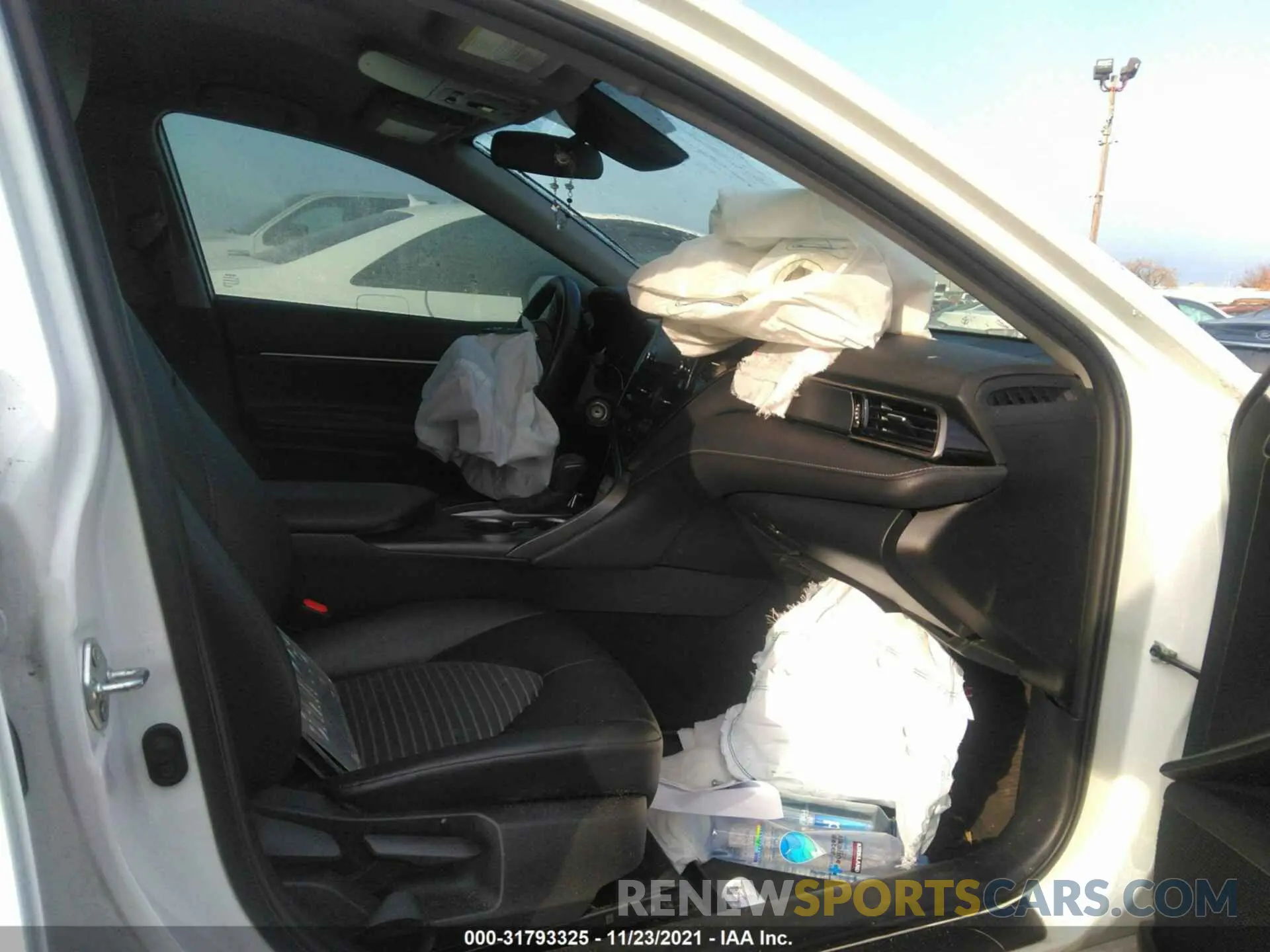 5 Photograph of a damaged car 4T1G11AK7MU456363 TOYOTA CAMRY 2021