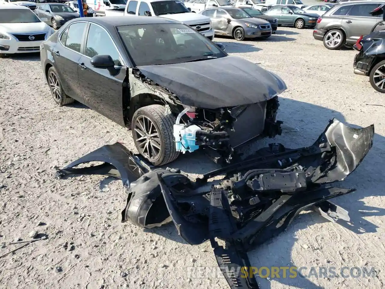 1 Photograph of a damaged car 4T1G11AK7MU461045 TOYOTA CAMRY 2021