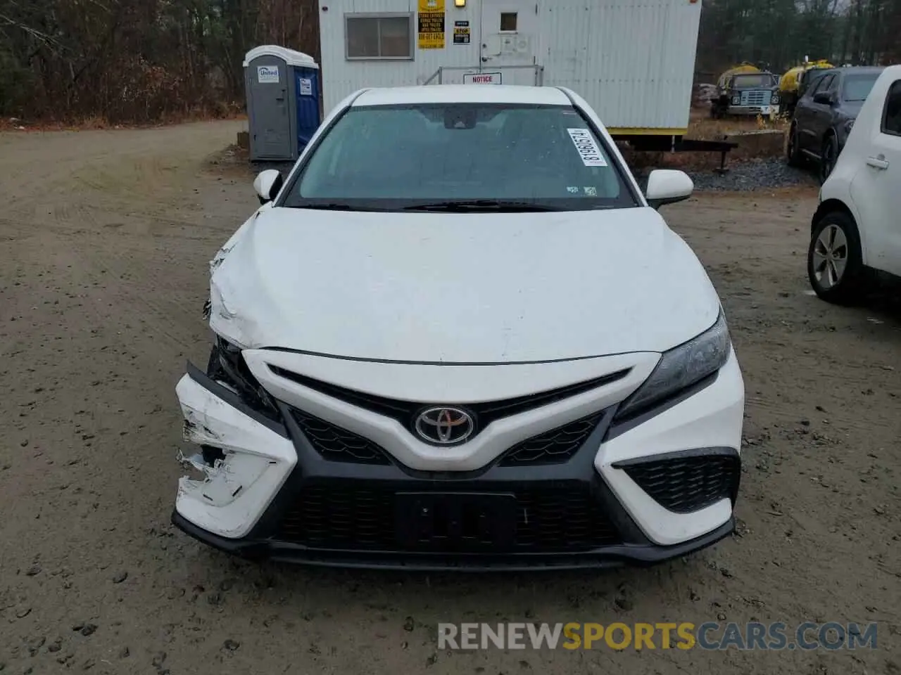 5 Photograph of a damaged car 4T1G11AK7MU466875 TOYOTA CAMRY 2021