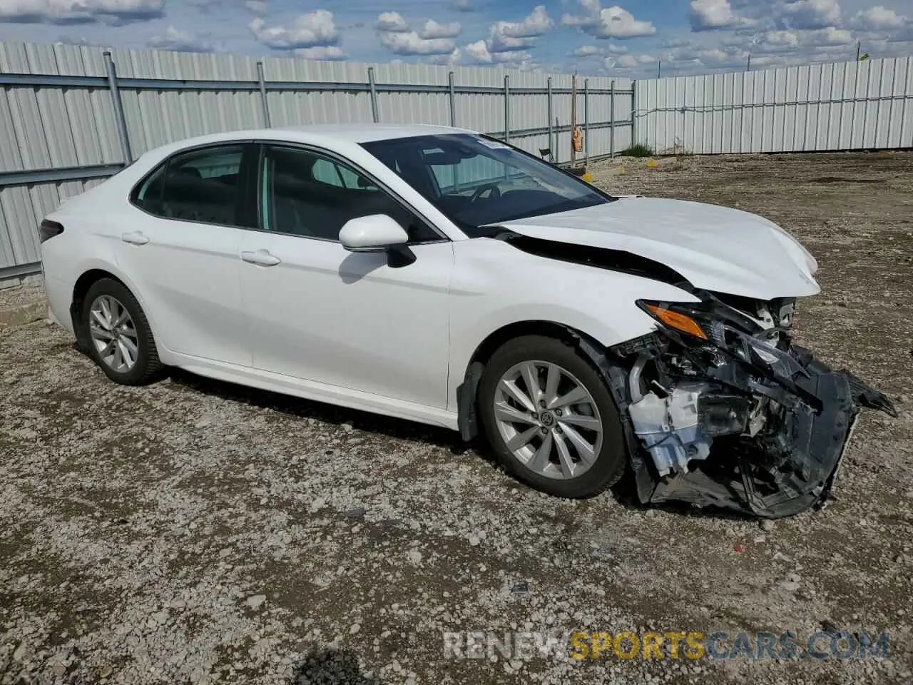 4 Photograph of a damaged car 4T1G11AK7MU468383 TOYOTA CAMRY 2021