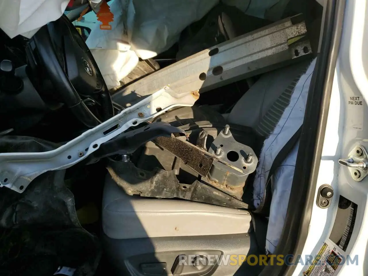 7 Photograph of a damaged car 4T1G11AK7MU470344 TOYOTA CAMRY 2021