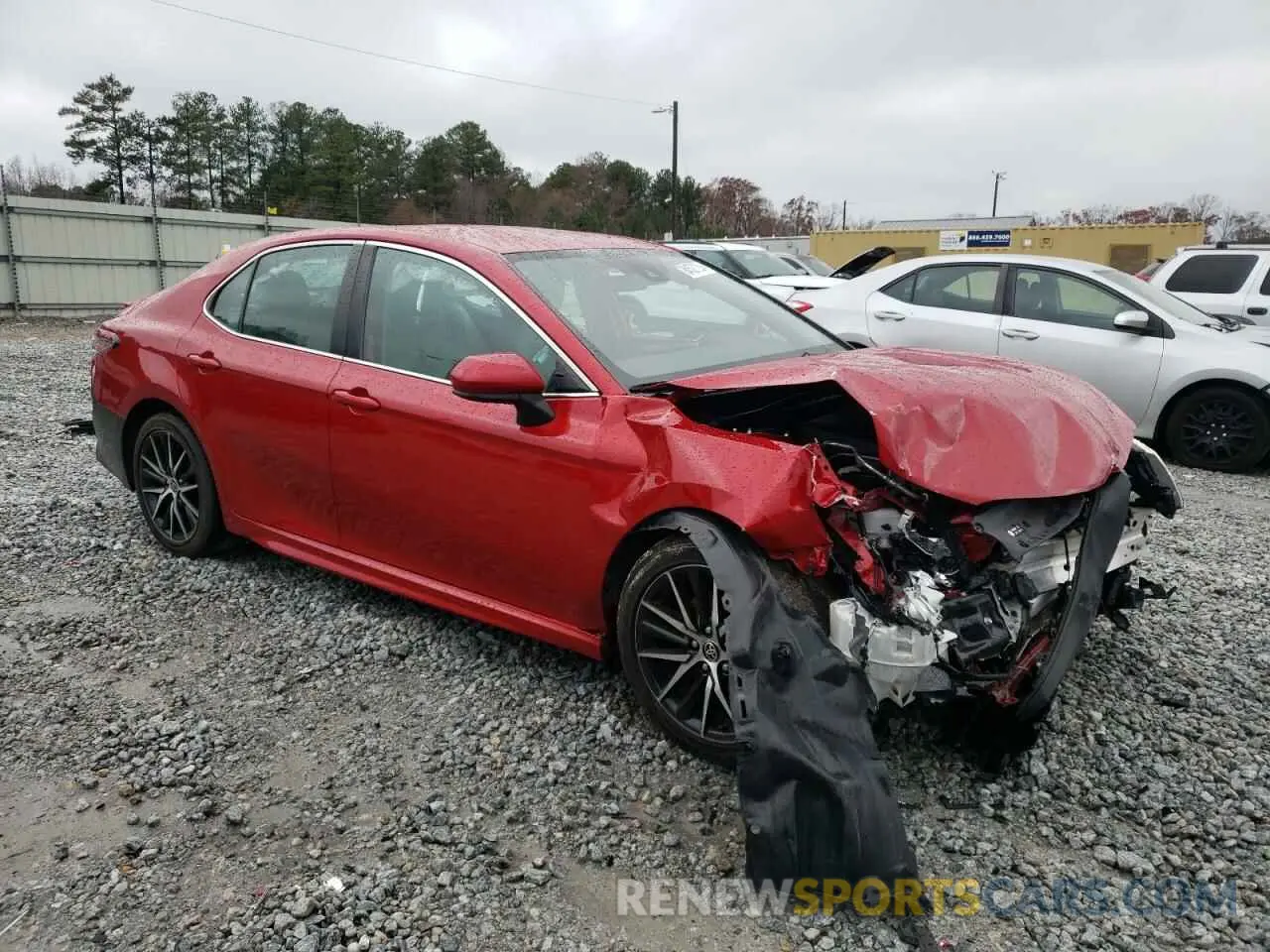 4 Photograph of a damaged car 4T1G11AK7MU481621 TOYOTA CAMRY 2021