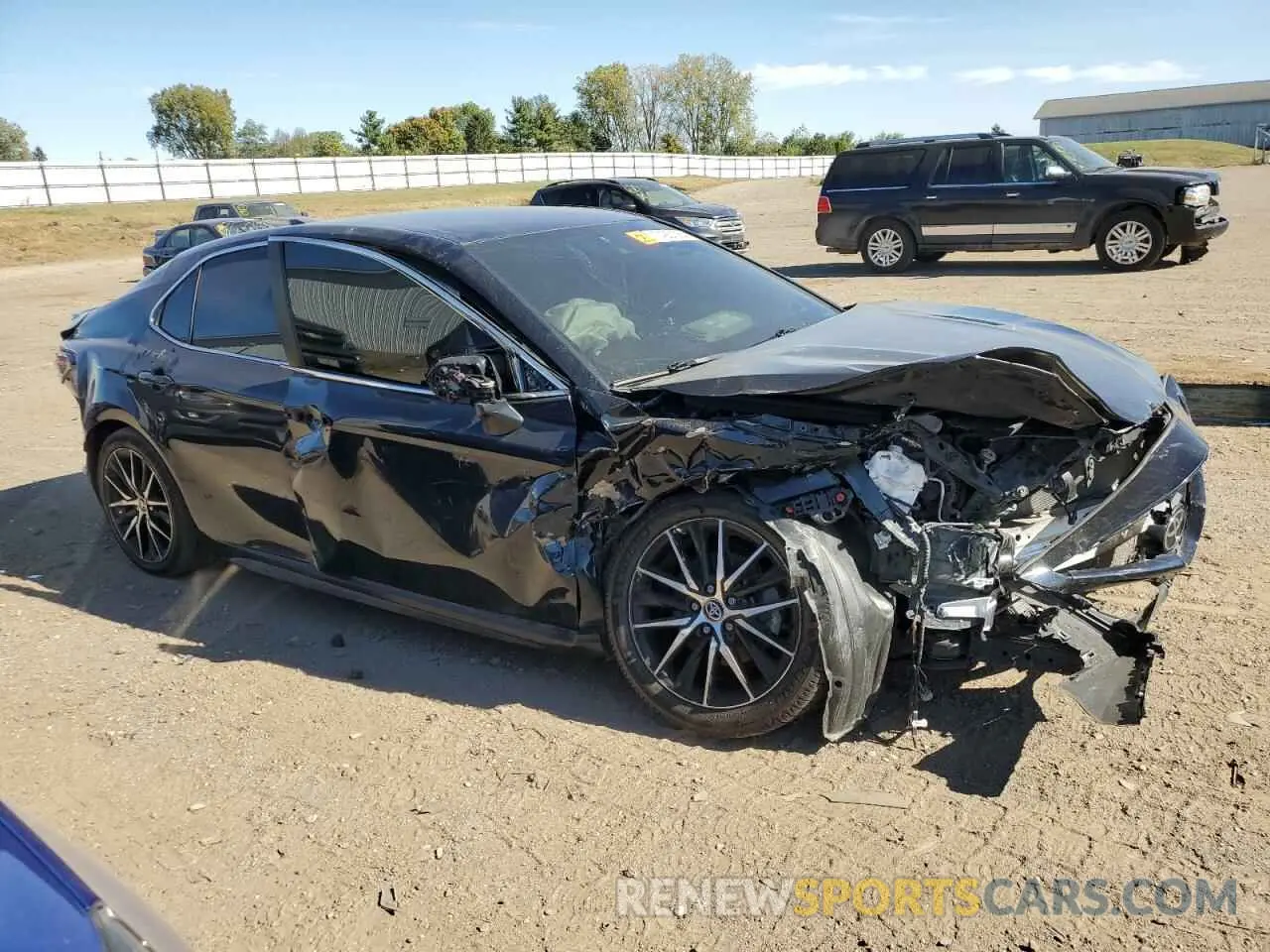 4 Photograph of a damaged car 4T1G11AK7MU514276 TOYOTA CAMRY 2021