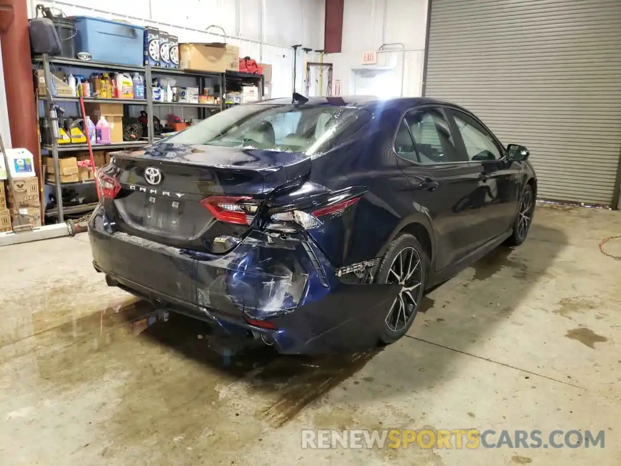 4 Photograph of a damaged car 4T1G11AK7MU515864 TOYOTA CAMRY 2021