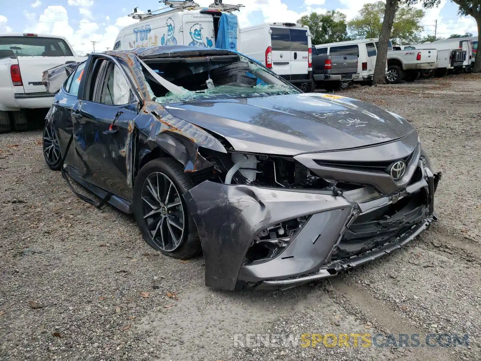 1 Photograph of a damaged car 4T1G11AK7MU516903 TOYOTA CAMRY 2021