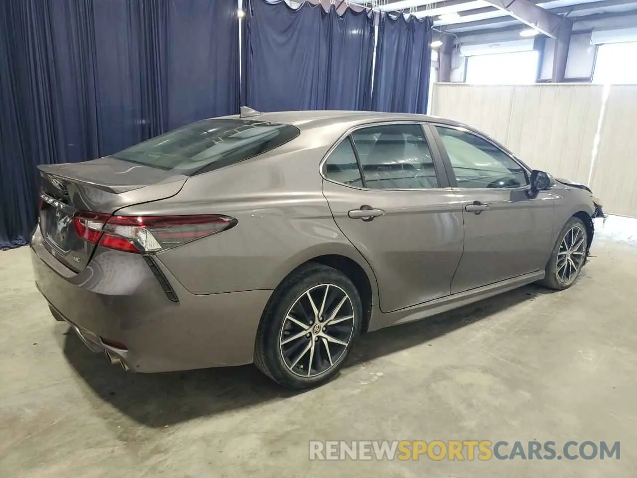 3 Photograph of a damaged car 4T1G11AK7MU522443 TOYOTA CAMRY 2021