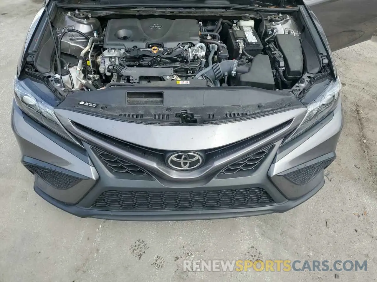 11 Photograph of a damaged car 4T1G11AK7MU530302 TOYOTA CAMRY 2021