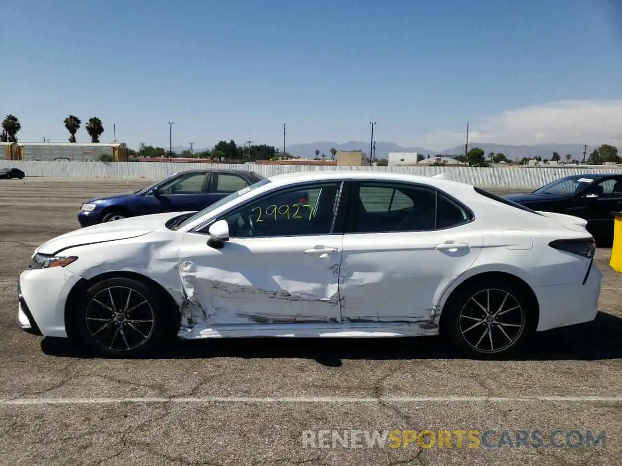 9 Photograph of a damaged car 4T1G11AK7MU532261 TOYOTA CAMRY 2021