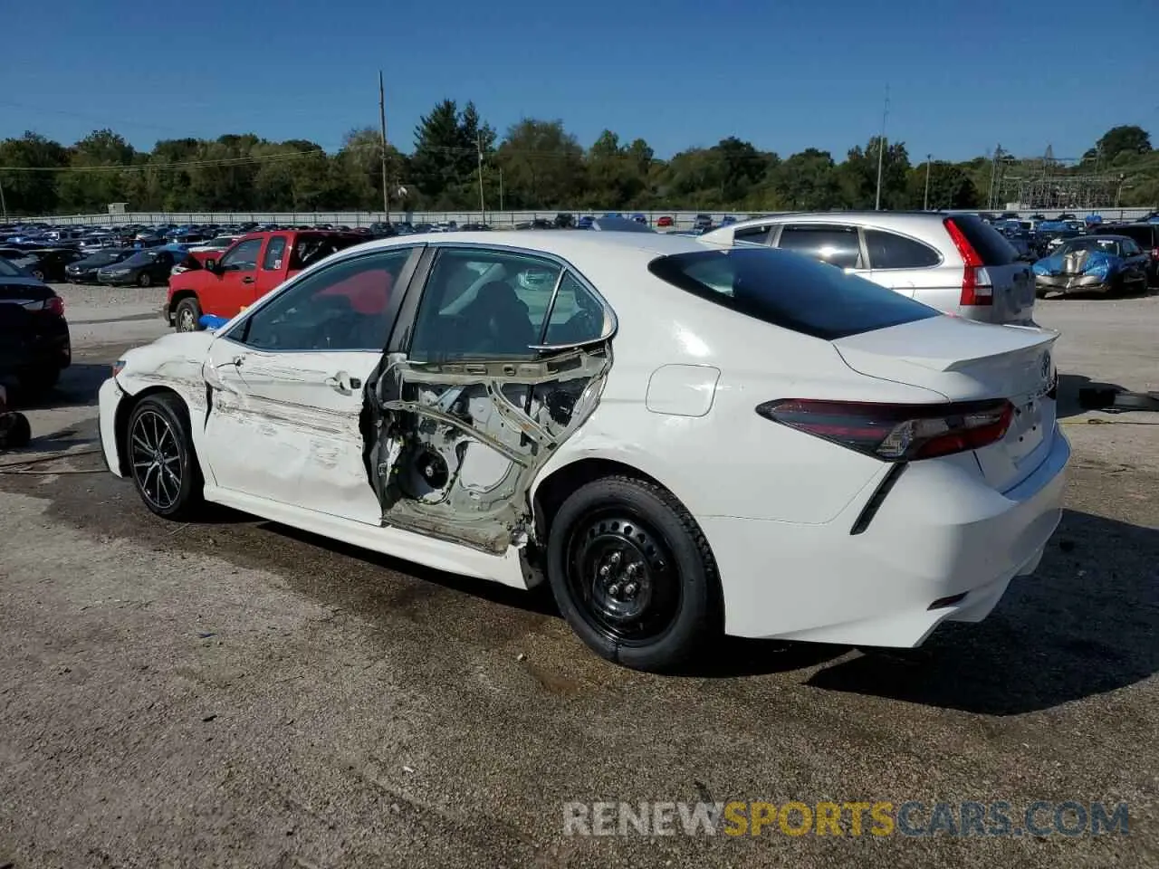 2 Photograph of a damaged car 4T1G11AK7MU546466 TOYOTA CAMRY 2021