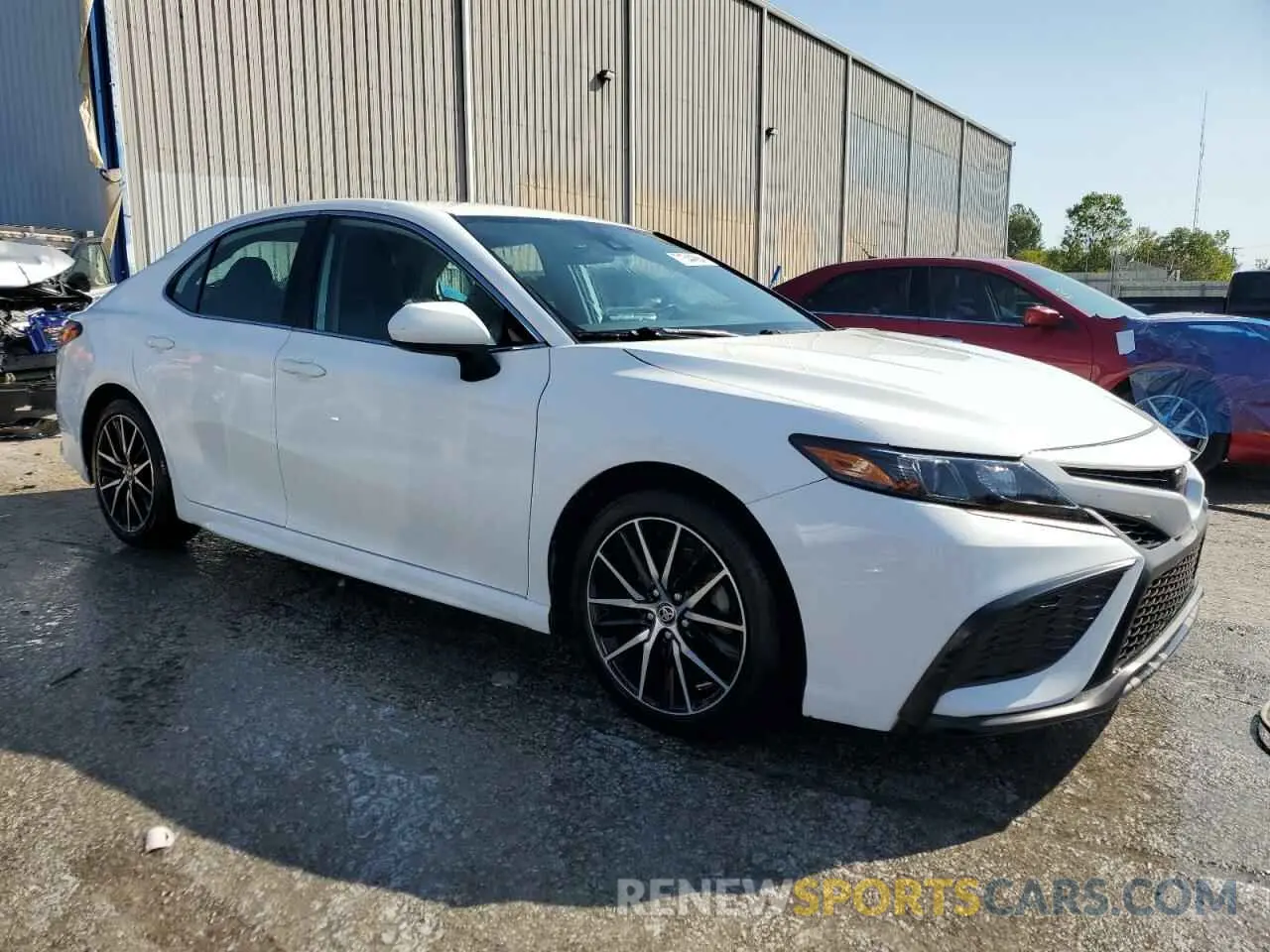 4 Photograph of a damaged car 4T1G11AK7MU546466 TOYOTA CAMRY 2021
