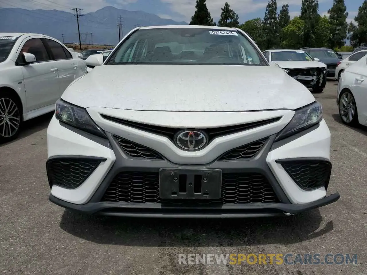 5 Photograph of a damaged car 4T1G11AK7MU547312 TOYOTA CAMRY 2021