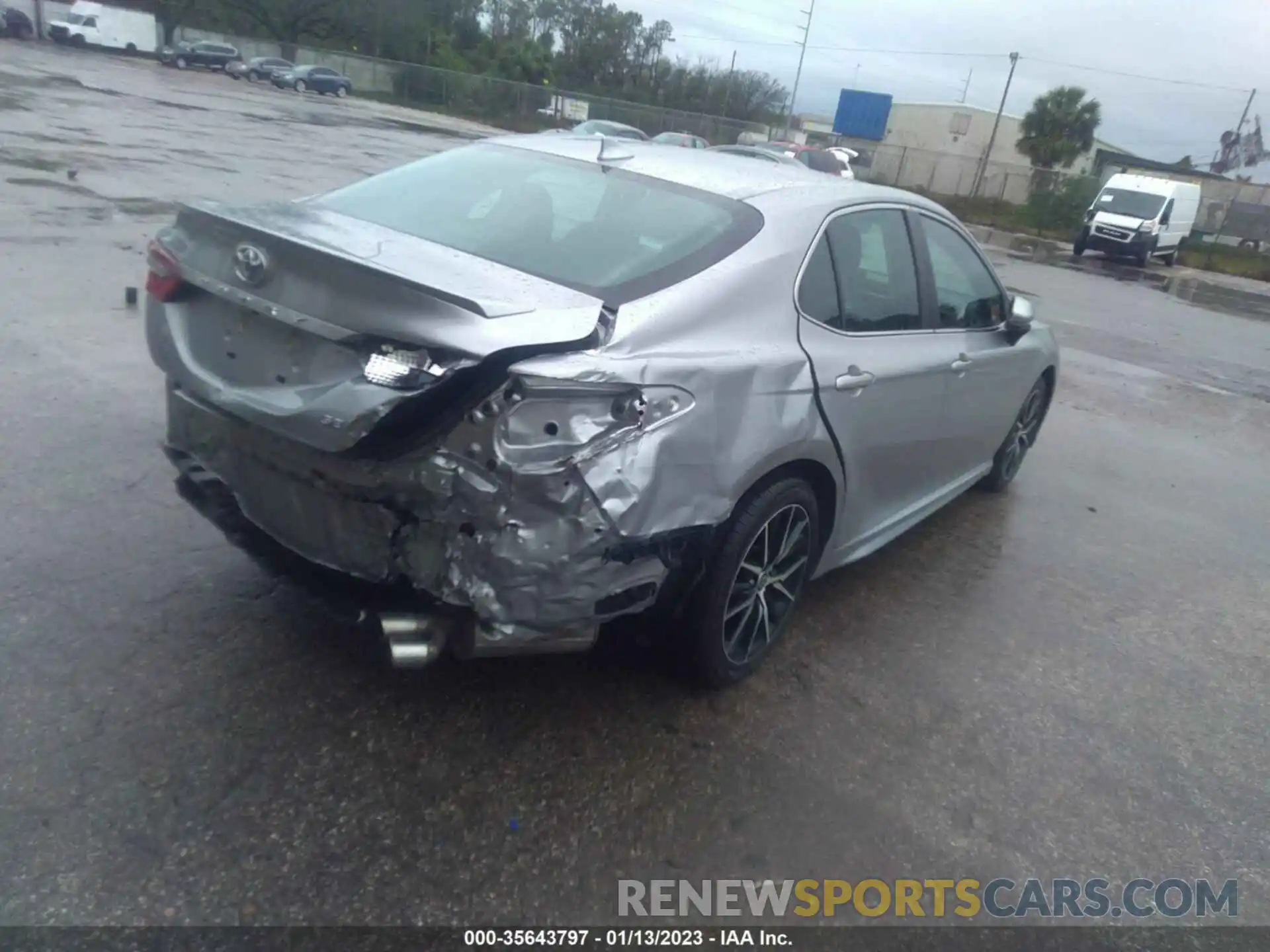 4 Photograph of a damaged car 4T1G11AK7MU552185 TOYOTA CAMRY 2021