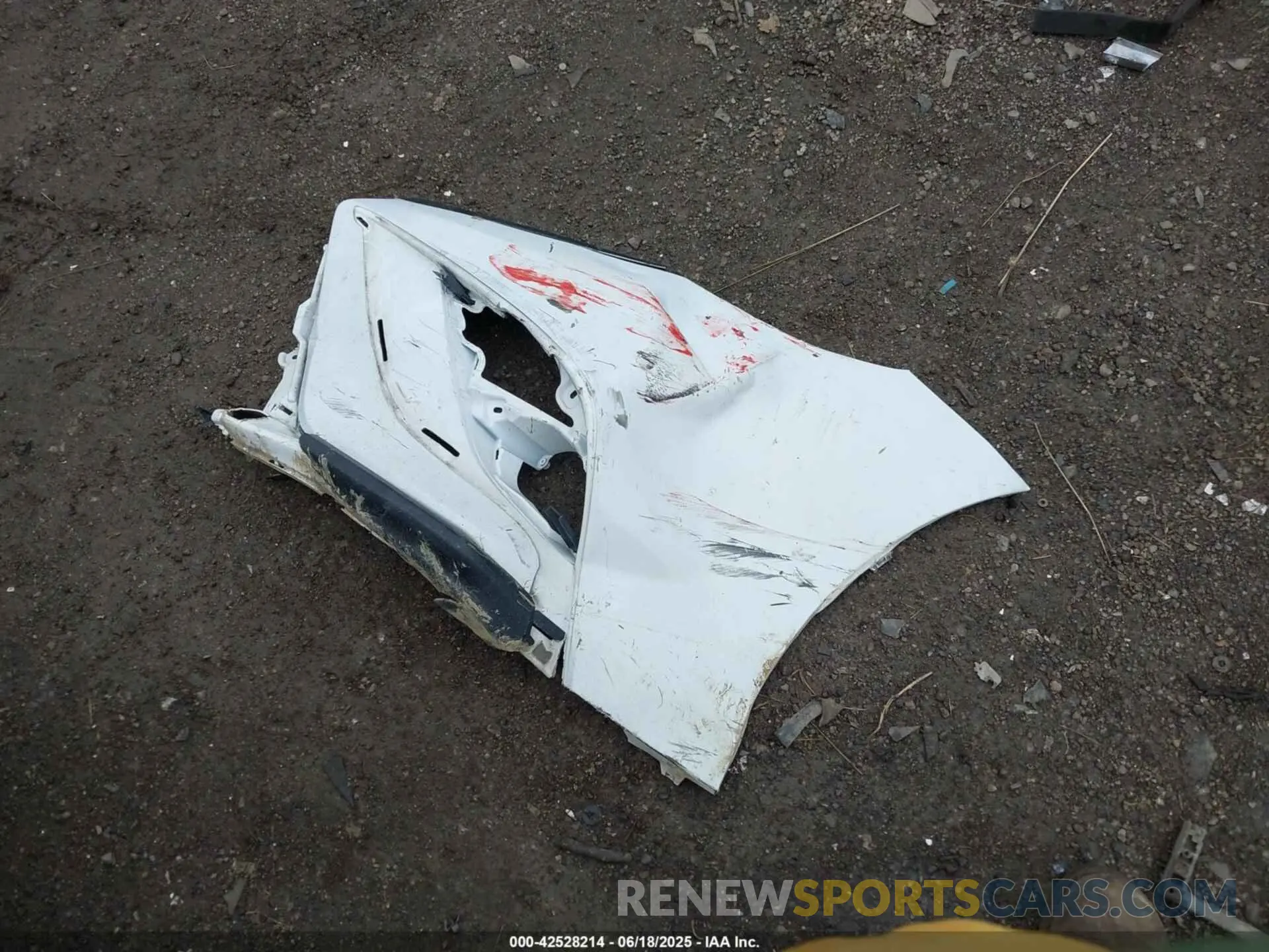 12 Photograph of a damaged car 4T1G11AK7MU559346 TOYOTA CAMRY 2021