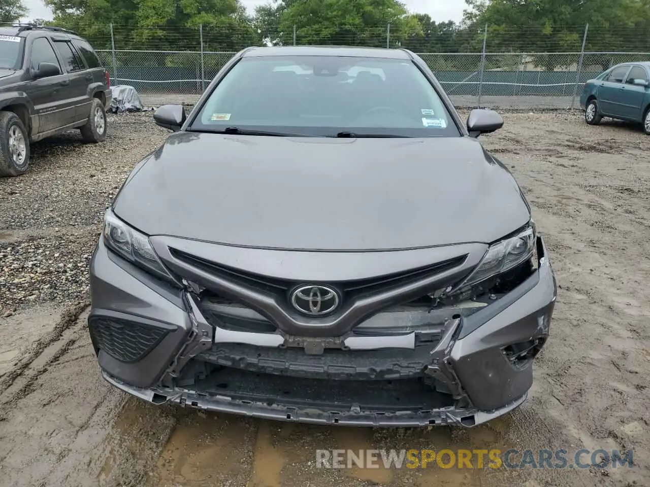 5 Photograph of a damaged car 4T1G11AK7MU561582 TOYOTA CAMRY 2021