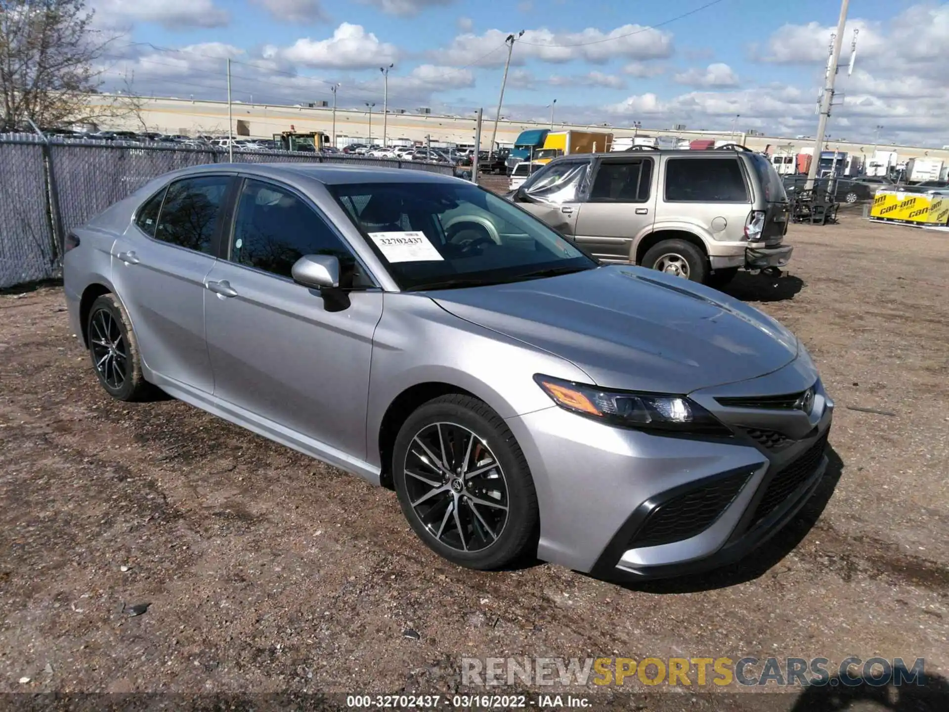 1 Photograph of a damaged car 4T1G11AK7MU562537 TOYOTA CAMRY 2021